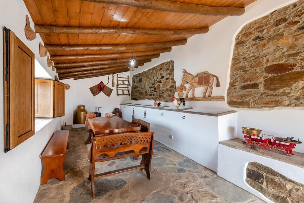 Holiday home Casa Do Poco